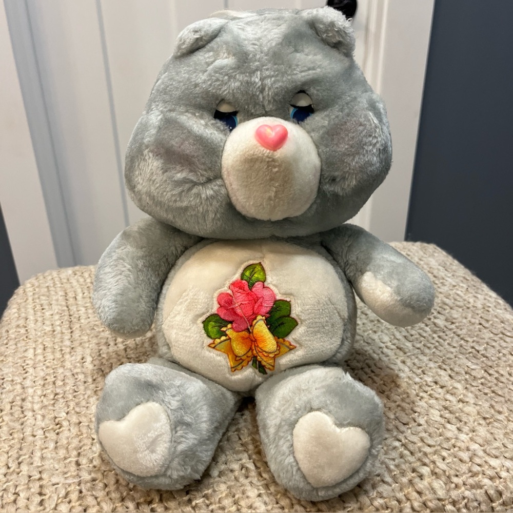 1983 Kenner Care Bears‎ Gran Grandma Grey Bear With Flowers